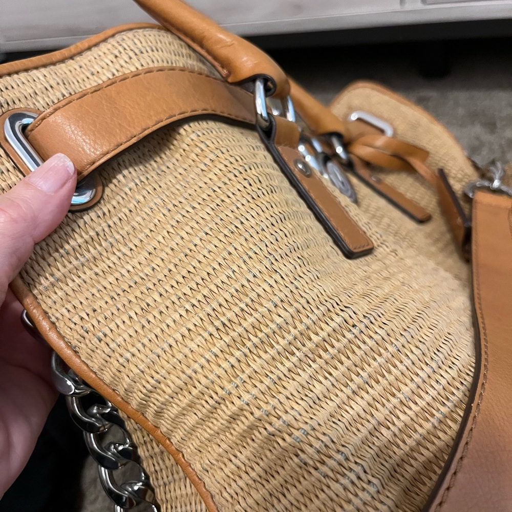Vintage Michael Kors Large Hamilton Tan Woven Bag Purse Tote Silver hardware - Picture 12 of 15